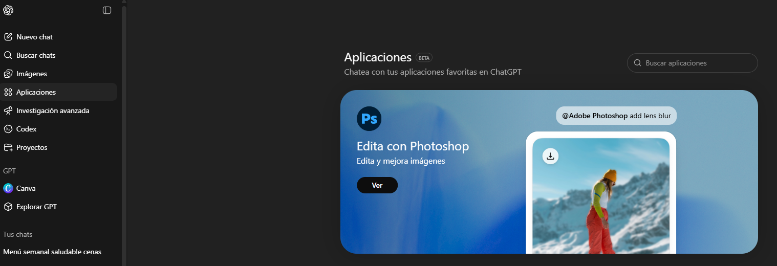 Interfaz principal de ChatGPT con menú lateral y apps